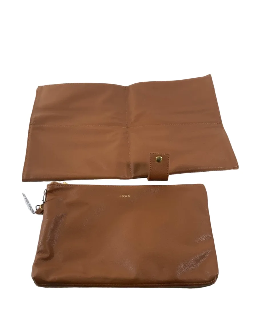 Fawn Design Changing Clutch, Brown