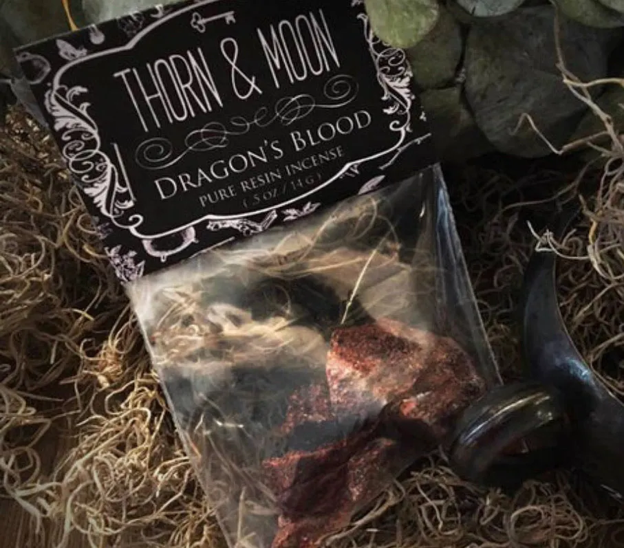 Thorn & Moon Pure Dragonsblood Resin Incense (Daemonorops draco)
